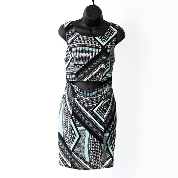 Nikibiki | Patterned Mini Dress - Picture 1 of 3